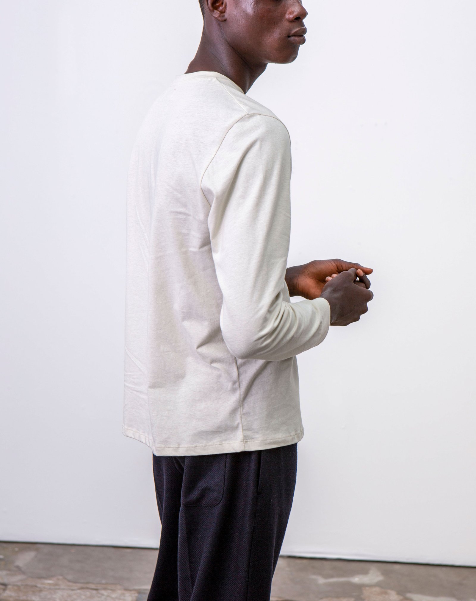 Recycled Cotton Long Sleeve Pocket T-Shirt - Oat